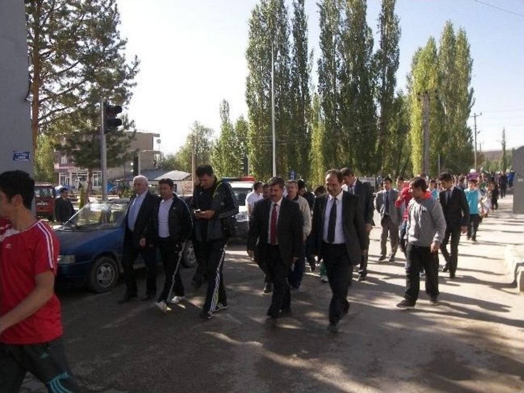 Narman&rsquo;da Amat&ouml;r Spor Haftası Etkinlikleri