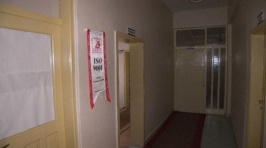 Narman &Ouml;ğretmenevi Iso 9001 Belgesi Aldı