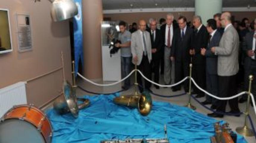 AK&Uuml;, T&uuml;rkiye'nin En Kapsamlı M&uuml;zik M&uuml;zesini A&ccedil;tı