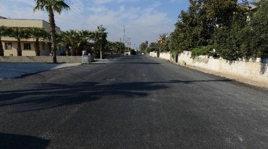 B&uuml;y&uuml;kşehir Belediyesi Asfalt &Ccedil;alışmalarını S&uuml;rd&uuml;r&uuml;yor