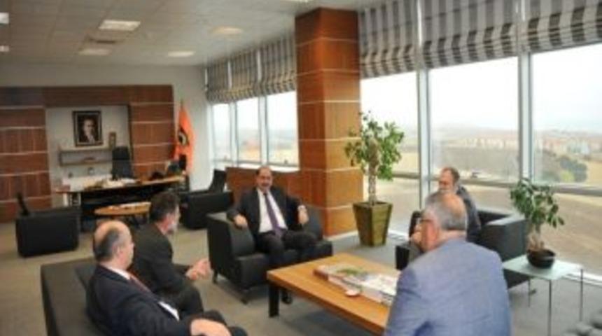 Konuşmacılardan Rekt&ouml;r Şimşek&rsquo;e Ziyaret