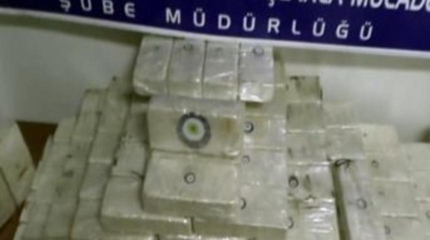 55 Kilo Eroinin Bulunduğu Paketlere Nazarlık Yapıştırmışlar