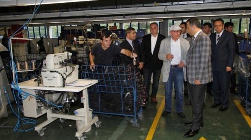 Vali Yerlikaya&rsquo;dan Mavi Jeans&rsquo;e Ziyaret