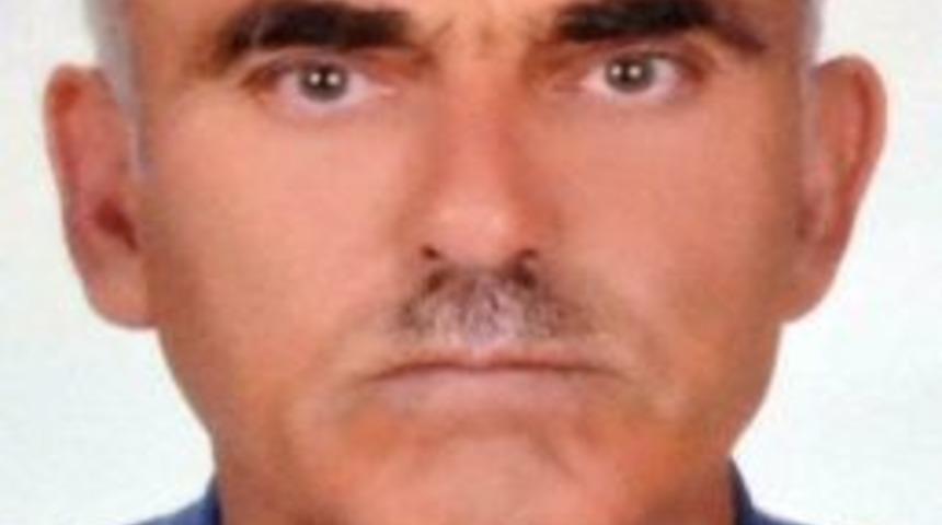 Camiden Evine Giderken Kamyonun Altında Kaldı