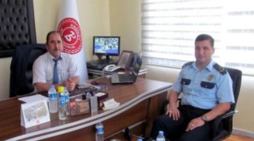 Emniyet M&uuml;d&uuml;r&uuml;nden Başkan Ziyareti