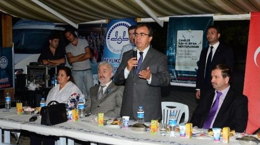 100 Yıllık &Ccedil;ınarlara Onur Plaketi