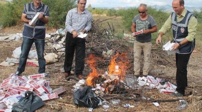 Selçuk'ta Bin 350 Paket Kaçak Sigara İmha Edildi