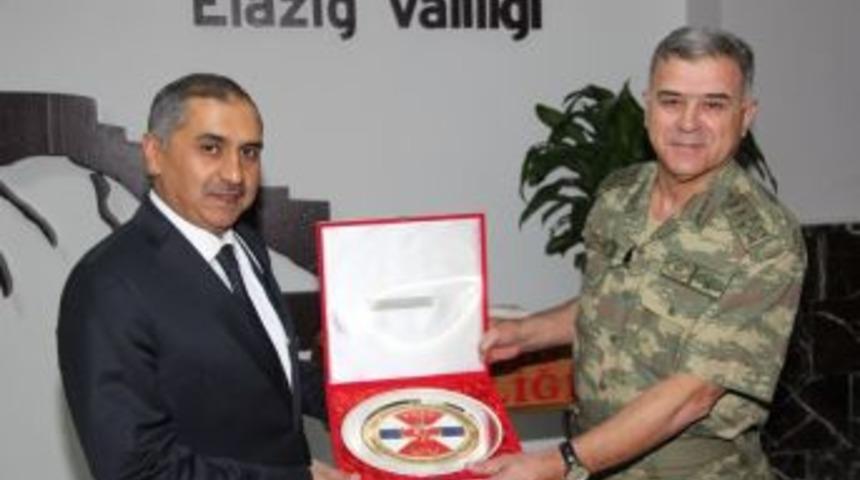 Orgeneral&rsquo;den Vali Ko&ccedil;ak'a Ziyaret