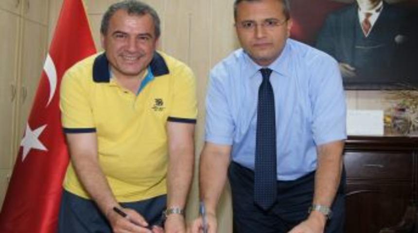 Gaziantep Milli Eğitim M&uuml;d&uuml;rl&uuml;ğ&uuml; Ile HK&Uuml; Arasında Iş Birliği