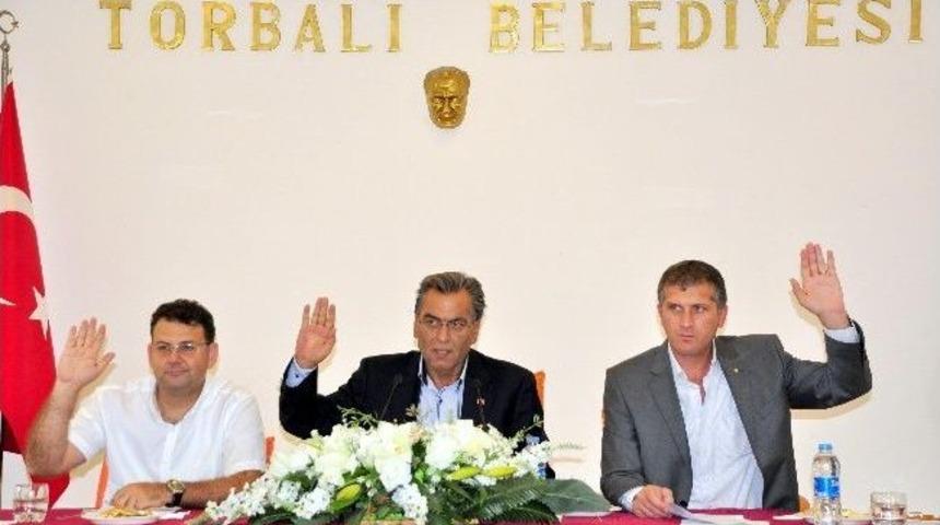 Torbalı Belediye Meclisi'nde 2014 B&uuml;t&ccedil;esi Mesaisi