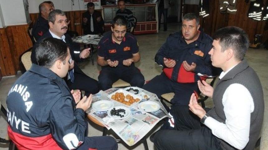 Manisa'da İtfaiye M&uuml;d&uuml;rl&uuml;ğ&uuml; Haftası Kutlaması