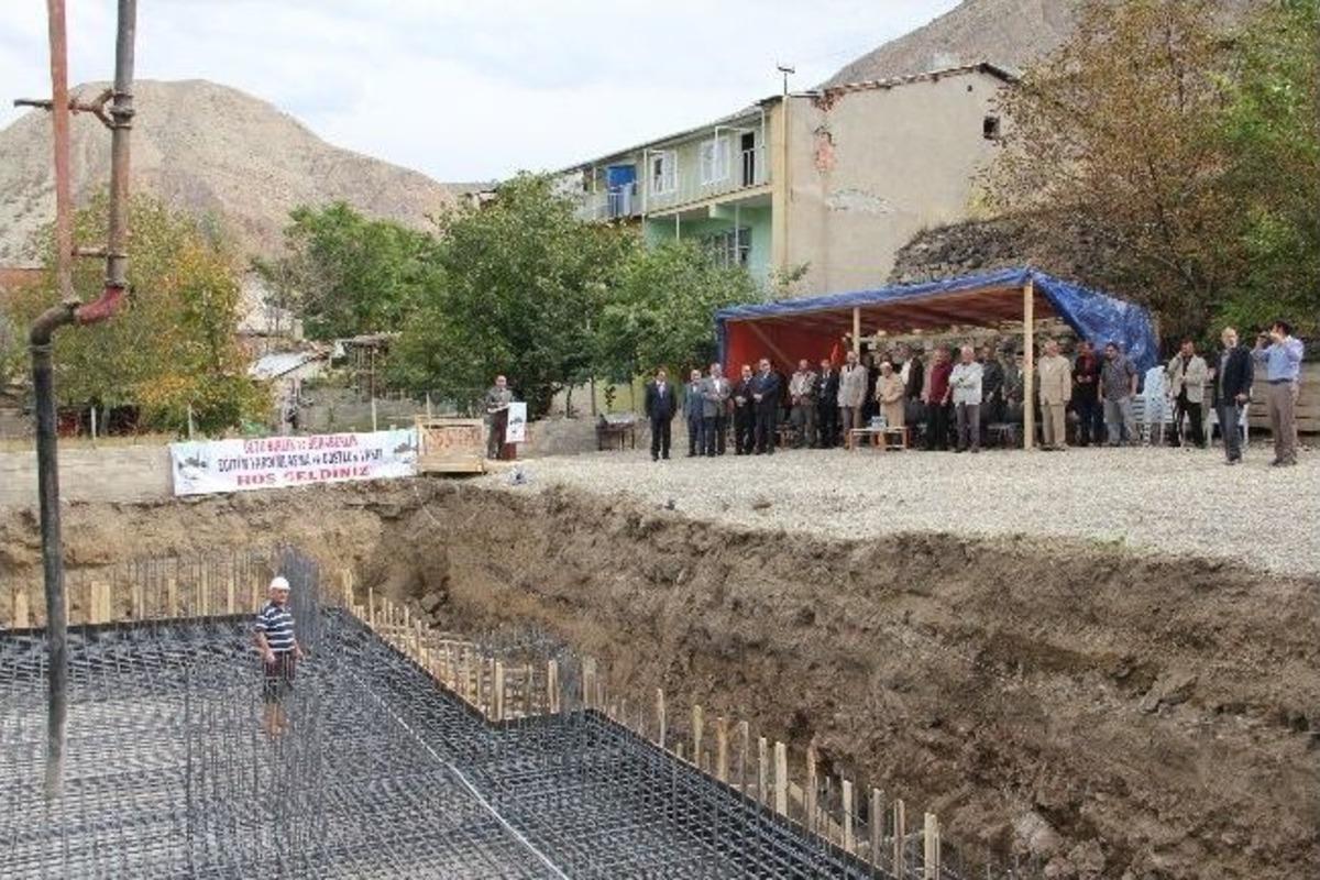 G&uuml;zel Y&uuml;rekler, &Uuml;&ccedil;&uuml;nc&uuml; Temeli Attı