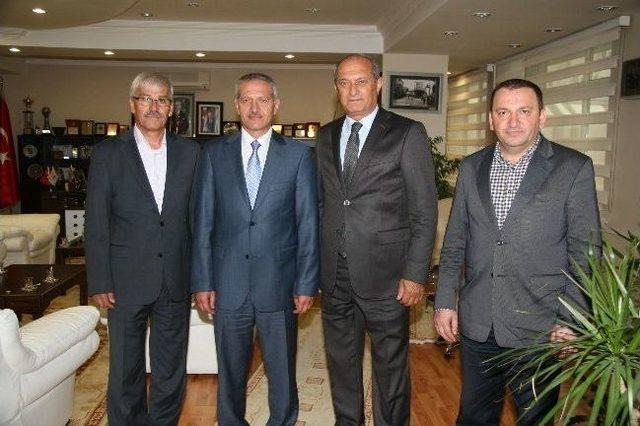 Başkan Dişli&rsquo;ye Ziyaretler S&uuml;r&uuml;yor 3