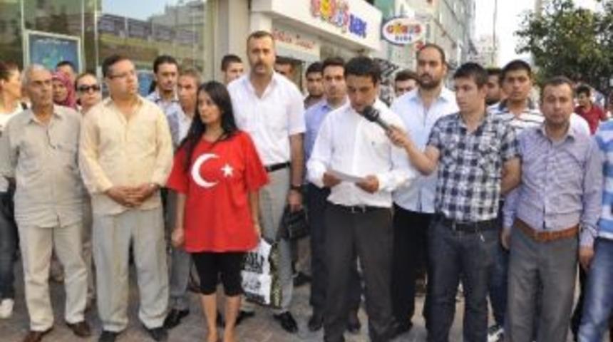 &Uuml;lk&uuml;c&uuml;ler 'andın' Kaldırılacak Olmasını Protesto Etti