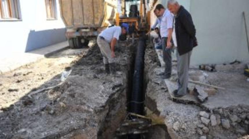 Boz&uuml;y&uuml;k'te Alt Yapı &Ccedil;alışmaları