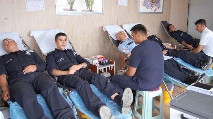 Kan Bağışına Bitlis Pmyo'dan Destek