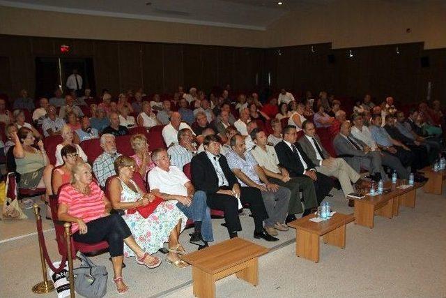 Göç İdaresi Başkanlığı Didim’de Yabancıları Dinledi