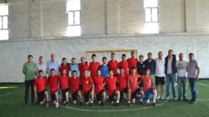 Yazıcı&rsquo;dan Eleşlerspor Kul&uuml;b&uuml;'ne Ziyaret