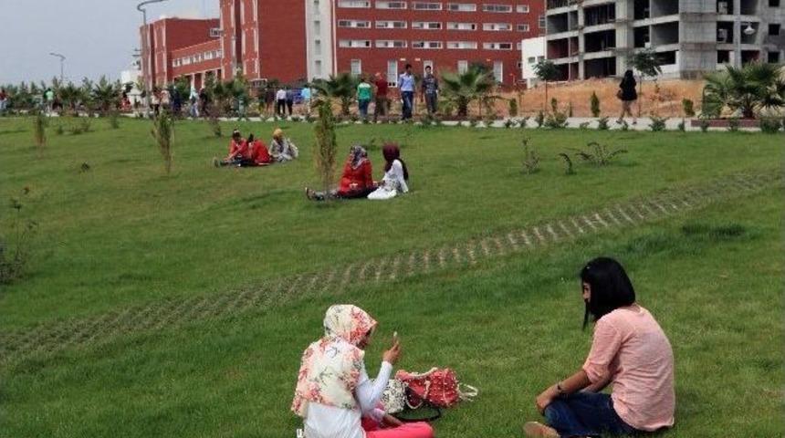 Adıyaman &Uuml;niversitesi D&uuml;nyaya A&ccedil;ıldı