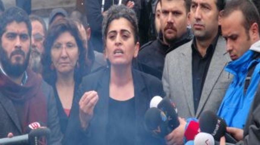 CHP&rsquo;lilerden DHKP-C Eylemine Destek