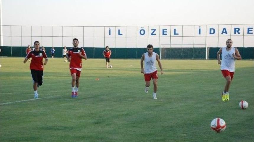 Şanlıurfaspor Adana Demirspor&rsquo;a Bileniyor