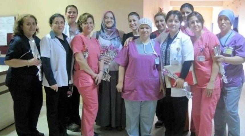 Yeni Doğum Yapan Annelere Anlamlı Ziyaret