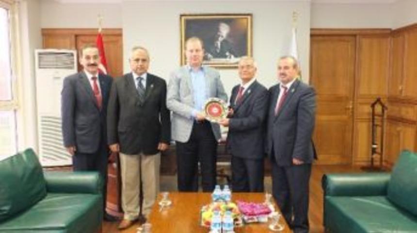 Edirne Şehit Aileleri Yardımlaşma Ve Dayanışma Derneği Etb'yi Ziyaret Etti