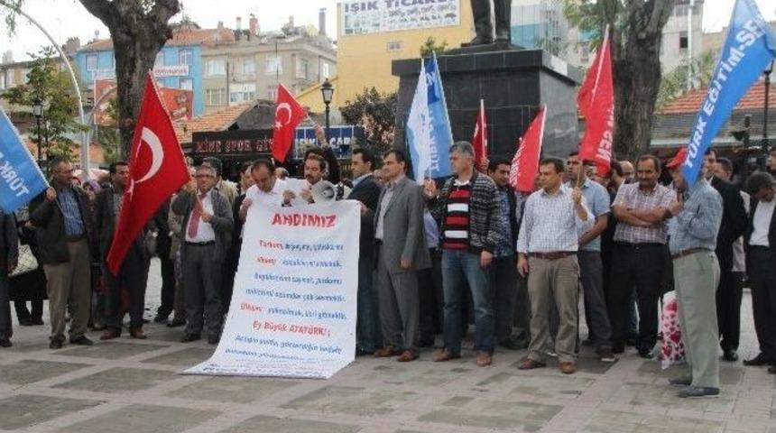 Karaman'da T&uuml;rk Eğitim-sen&rsquo;den Demokratikleşme Paketine Tepki