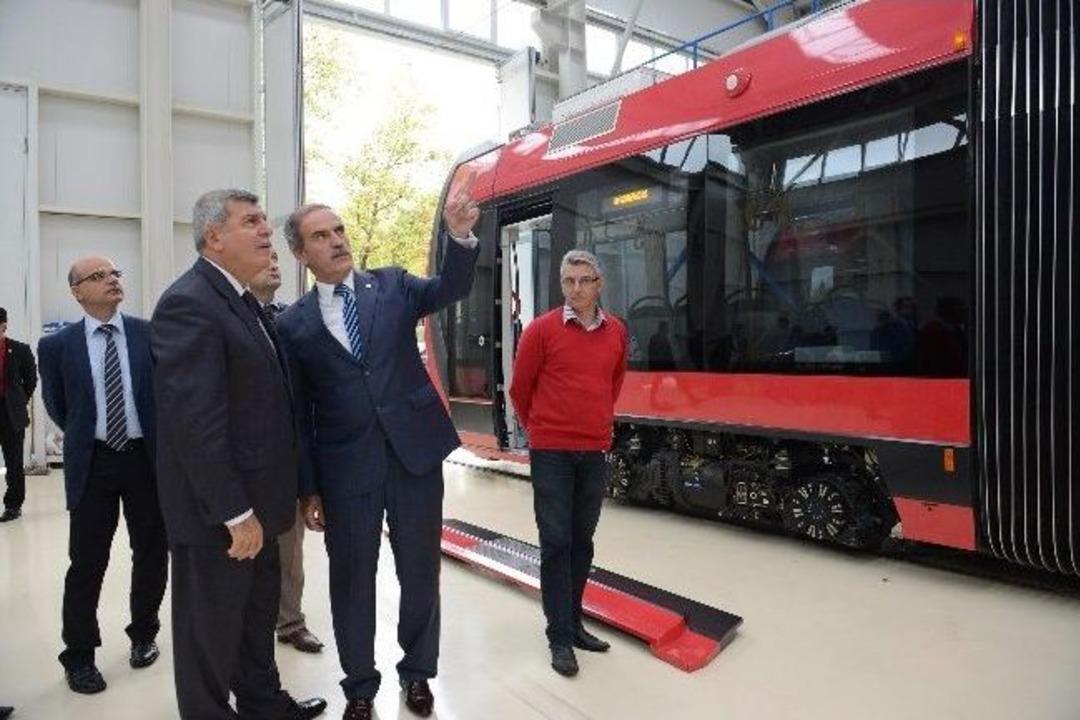 Karaosmanoğlu'nun İpekb&ouml;ceği Gururu