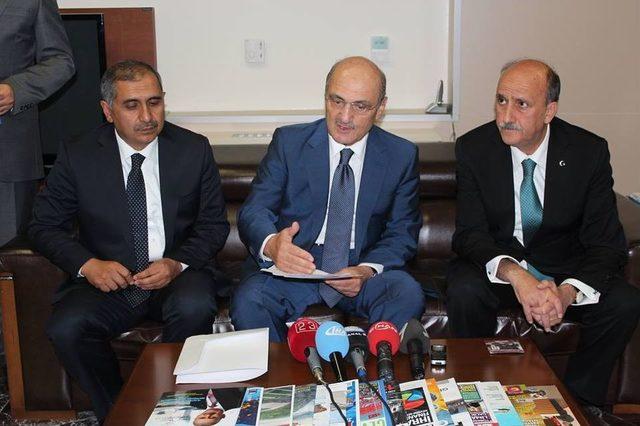 Bakan Bayraktar: Demokrasi Paketi Ile Bir Adım Daha Atmış Olduk 1