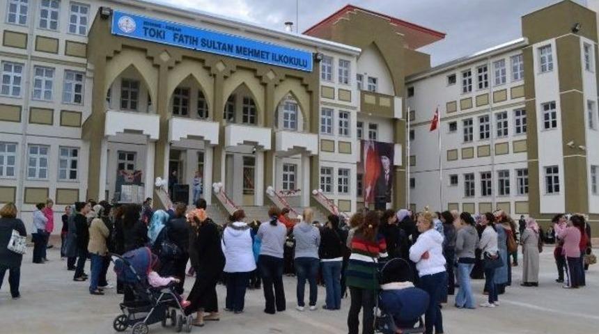Keşan&rsquo;da Toki Fatih Sultan Mehmet İlkokulu&rsquo;nda Eğitim Başladı