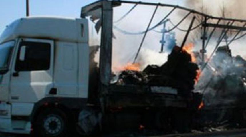 Bolu Dağı T&uuml;neli'ni kapatan yangın