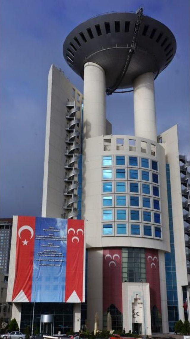 MHP den  Andımız ın Kaldırılmasına Dev Afişli Tepki 1