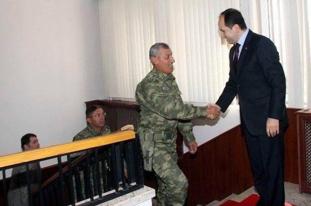 T&uuml;mgeneral Okkan&rsquo;dan Vali Kalkan&rsquo;a Ziyaret 1