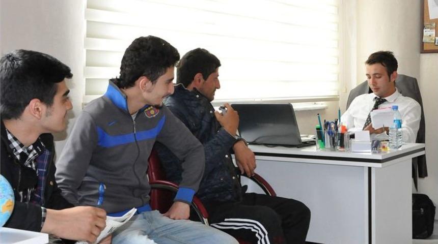 Espiye Belediyesi'nden MYO &Ouml;ğrencilerine B&uuml;y&uuml;k Destek