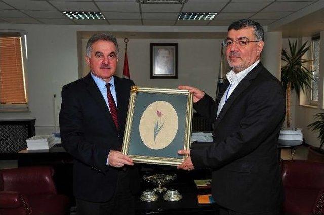 T&uuml;rkiye-iran Tarih Ve Medeniyet Diyaloğu Başladı 1