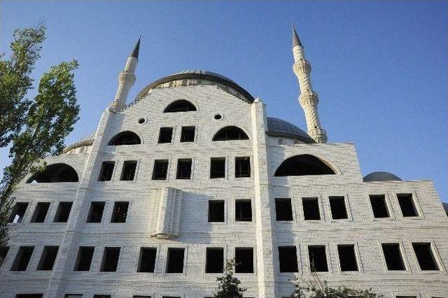 Bölgenin En Görkemli Camisi Hizan’da Yapılıyor 1