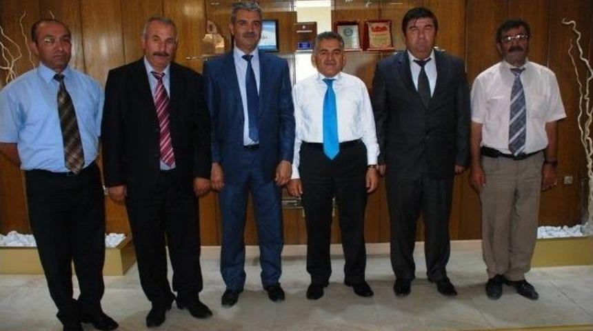 Halk Otob&uuml;s&ccedil;&uuml;leri Derneği&rsquo;nden B&uuml;y&uuml;kkılı&ccedil;&rsquo;a Ziyaret