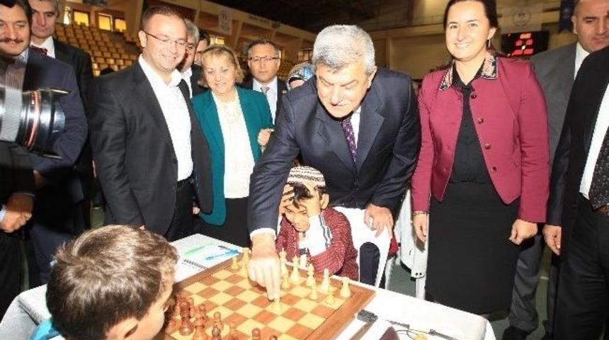 Gebze&rsquo;de Satran&ccedil; Turnuvası Coşkulu Başladı