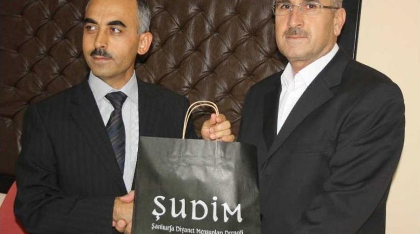 Şanlıurfa&rsquo;da 2 Bin 500 Din G&ouml;revlisine Havlu Dağıtılıyor