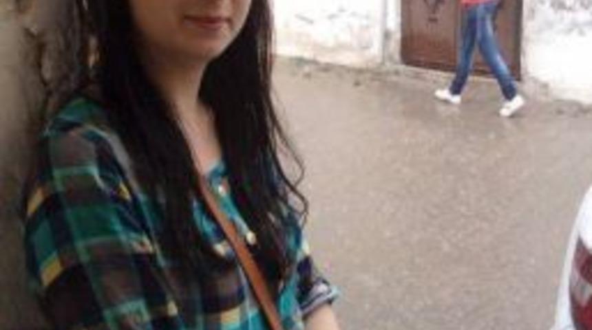 19 Yaşındaki Gen&ccedil; Kız İntihara Teşebb&uuml;s Etti