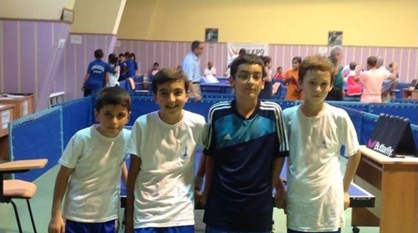 Masa Tenisinde Bir Başarı Daha