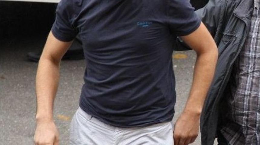 9 Ayda 10'un Kez Ka&ccedil;ak Sigarayla Yakalandı