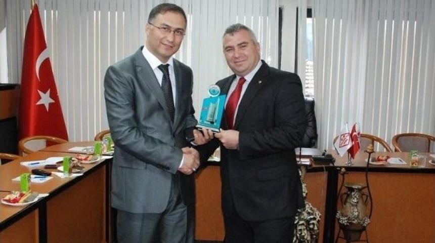 Kaymakam Şakalar'dan, Boz&uuml;y&uuml;k Tso'ya İade-i Ziyaret