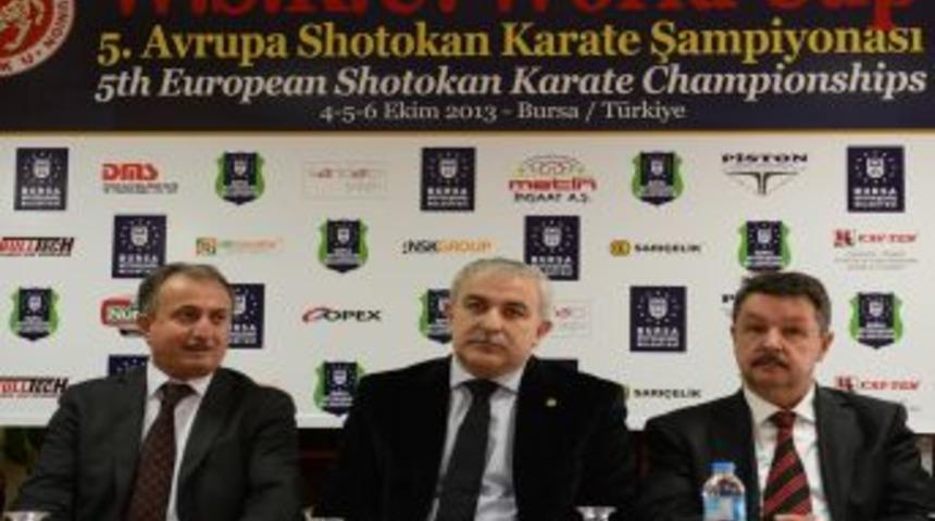 D&uuml;nya Karate Ustaları Bursa'da Buluşuyor