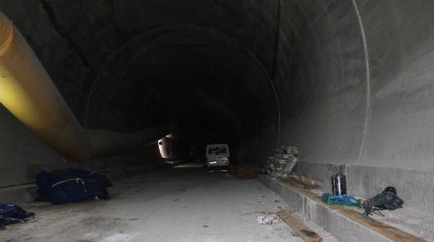 Ilgaz T&uuml;nelinde &Ccedil;alışmalar S&uuml;r&uuml;yor