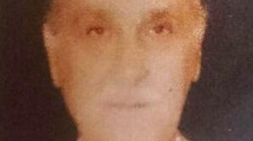 K&ouml;şe Yazarı Evinde &Ouml;l&uuml; Bulundu