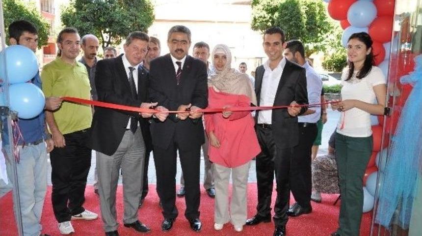 Başkan Alıcık, Esnafı Yalnız Bırakmıyor