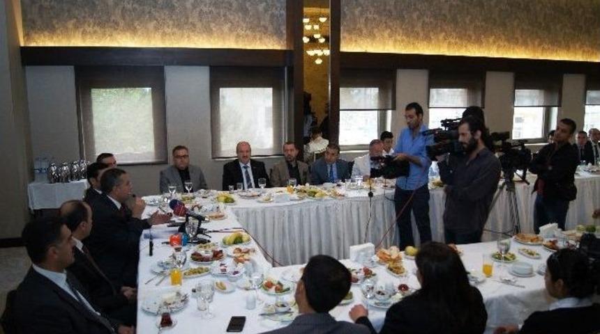 Serin: &ldquo;eğitimde Tekerlek T&uuml;mseği Aştı&rdquo;