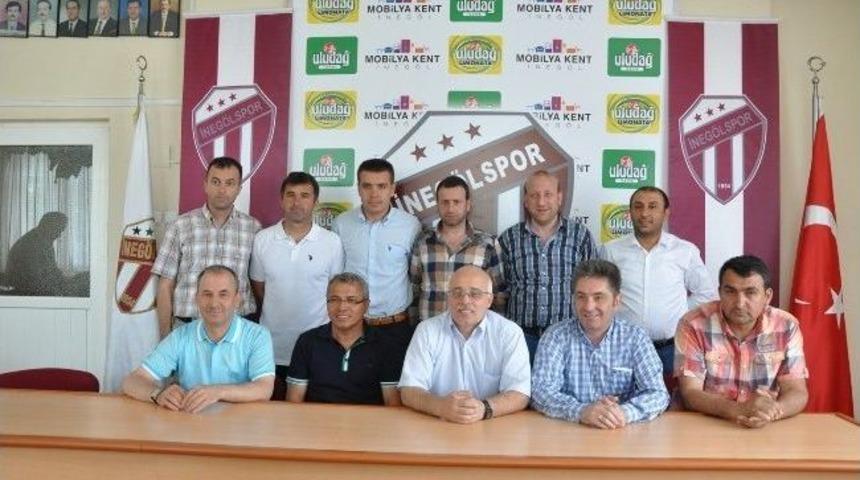 İneg&ouml;lspor Teknik Direkt&ouml;r&uuml; Mehmet Bulut: